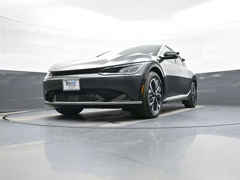 Used 2024 Kia EV6 Wind w/ Wind Technology Package image 26