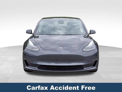 Used 2023 Tesla Model 3 Standard Range RWD image 2