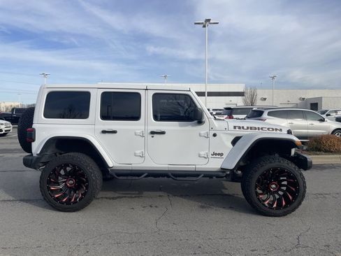 Used 2023 Jeep Wrangler Unlimited Rubicon w/ LED Lighting Group image 9