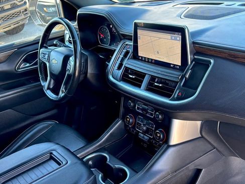Used 2021 Chevrolet Suburban Premier image 31