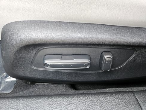 Used 2025 Honda Civic Sport image 9