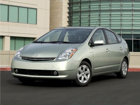 Used 2007 Toyota Prius w/ Pkg 2 FWD image 1