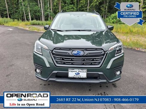 Used 2024 Subaru Forester Premium AWD/4WD image 8