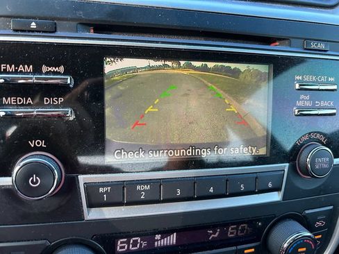 Used 2017 Nissan Altima 2.5 SV FWD image 26