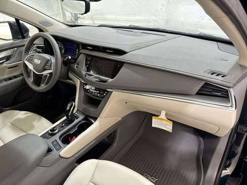 Used 2026 Cadillac XT5 Premium Luxury w/ Driver Assist Package FWD image 30