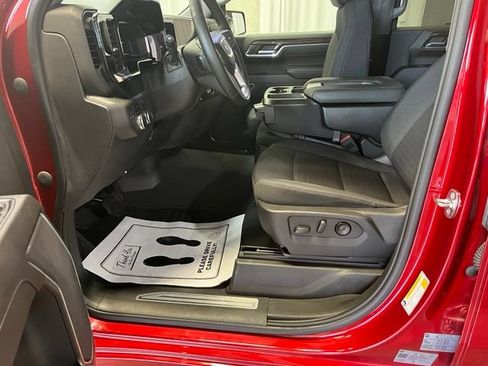 Used 2023 GMC Sierra 1500 Elevation AWD/4WD image 4