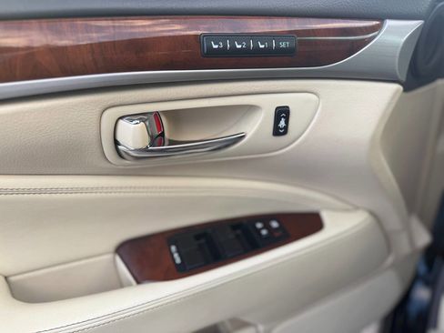 Used 2013 Lexus LS 460 Base 4dr Sedan image 43