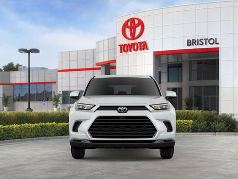 New 2026 Toyota Grand Highlander XLE image 15