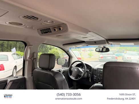 Used 2004 Nissan Armada LE AWD/4WD image 18