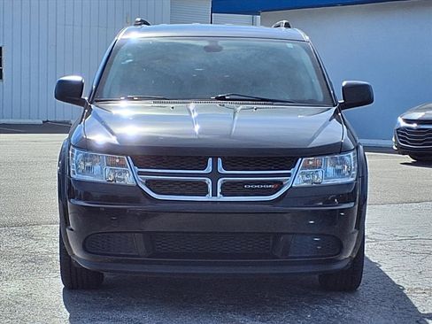 Used 2020 Dodge Journey SE image 2