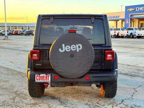 Used 2021 Jeep Wrangler Unlimited Rubicon w/ Steel Bumper Group image 7