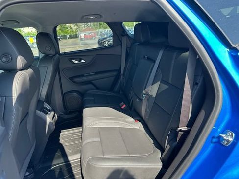 Used 2024 Chevrolet Blazer LT w/ Midnight/Sport Edition FWD image 23