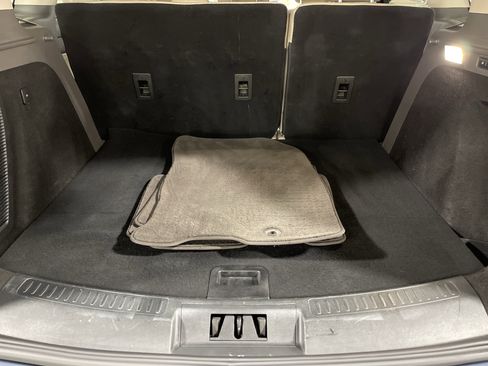 Used 2022 Lincoln Corsair AWD w/ Premium Package image 13