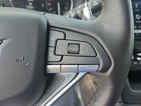 Used 2025 Cadillac XT6 Sport w/ LPO, Floor Liner Package image 20