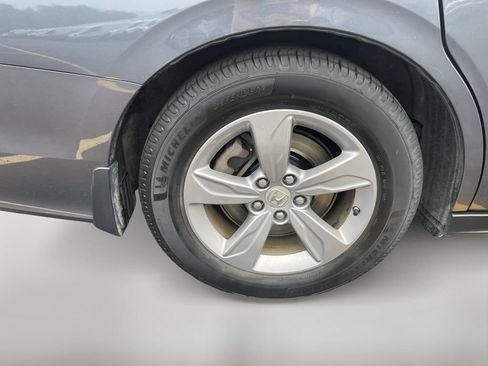 Used 2018 Honda Odyssey EX-L image 10