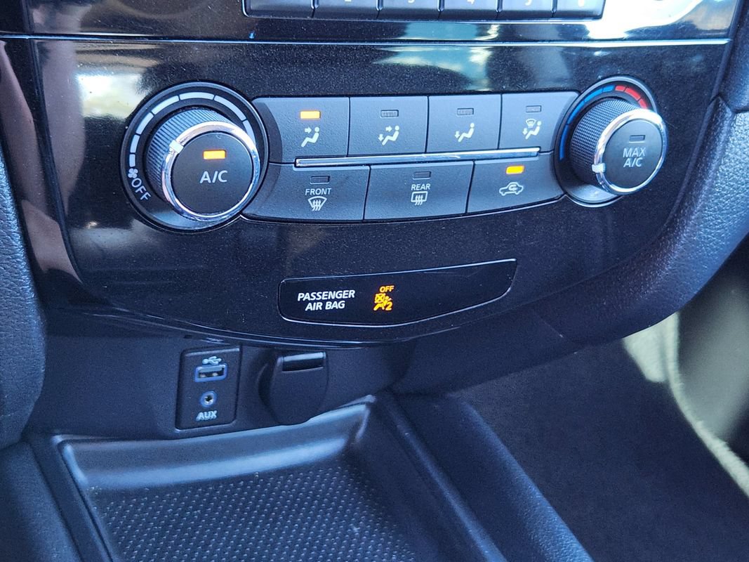Used 2017 Nissan Rogue S AWD/4WD image 20