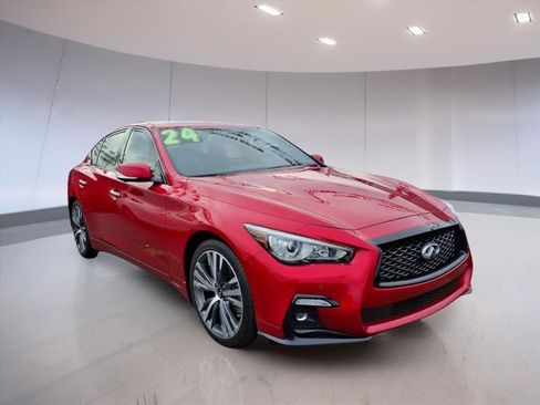 Used 2024 INFINITI Q50 Sensory image 1
