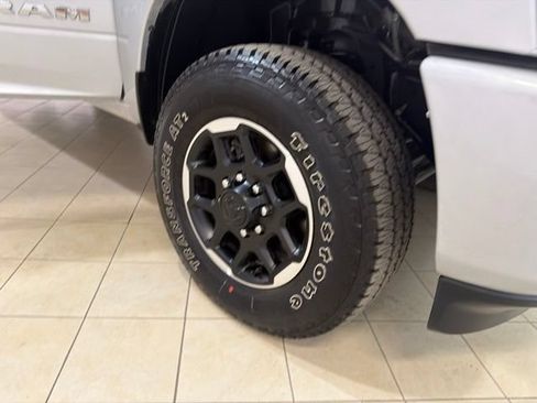 Used 2026 RAM 2500 Laramie AWD/4WD image 30