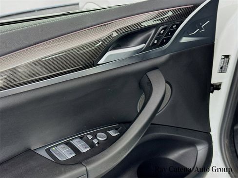 Used 2024 BMW X4 M40i w/ Premium Package image 18