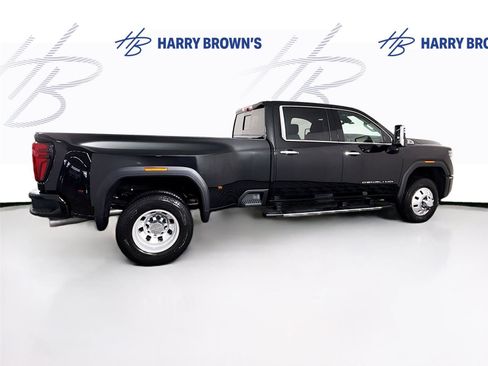 New 2026 GMC Sierra 3500 Denali w/ Denali Reserve Package image 35