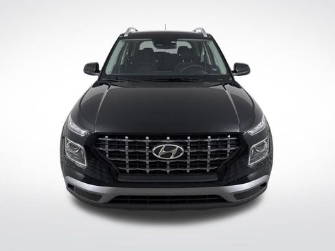 Certified 2023 Hyundai Venue SEL image 11