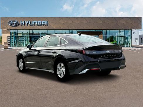 New 2025 Hyundai Sonata SE image 5