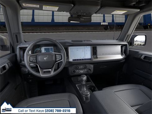 New 2025 Ford Bronco Outer Banks image 9