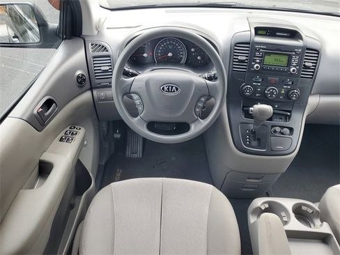 Used 2012 Kia Sedona LX w/ PWR Pkg image 16