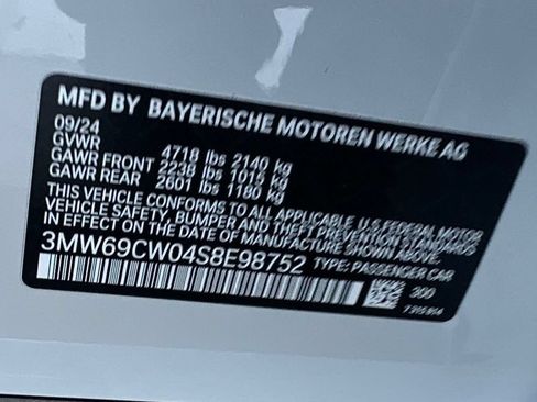 Used 2025 BMW 330i Sedan RWD image 23