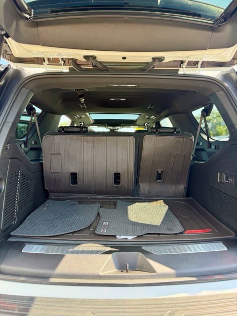 Certified 2024 GMC Yukon XL Denali AWD/4WD image 38