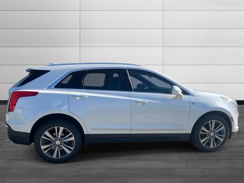 Used 2017 Cadillac XT5 Luxury FWD image 6