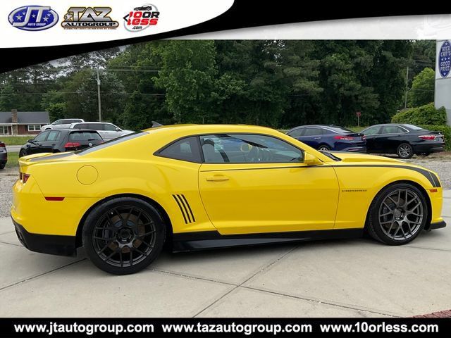 Used 2011 Chevrolet Camaro SS RWD image 8