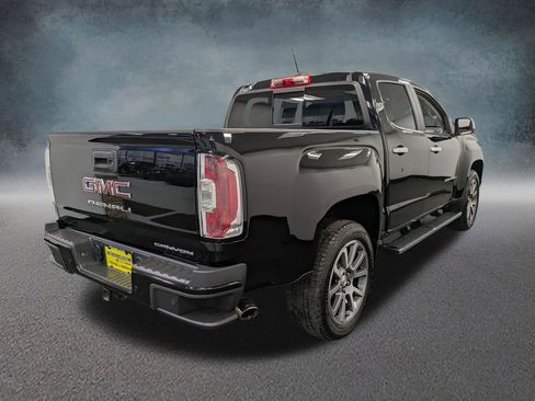 Used 2022 GMC Canyon Denali AWD/4WD image 4