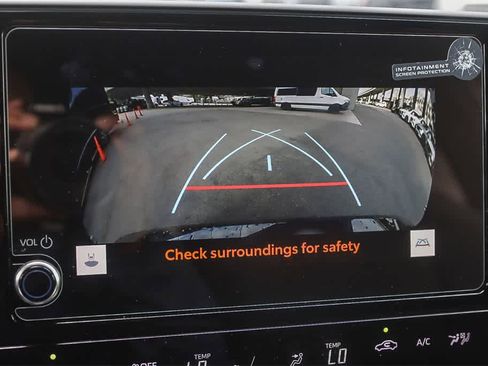 Used 2025 Subaru Solterra Premium image 24