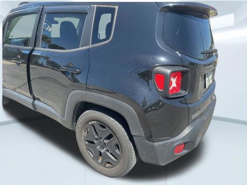 Used 2018 Jeep Renegade Sport w/ Power & Air Group AWD/4WD image 10