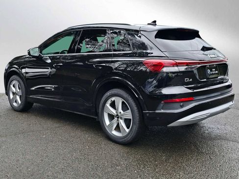 Used 2022 Audi Q4 e-tron Prestige image 5