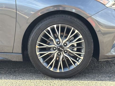 Used 2024 Kia Forte GT-Line w/ GT-Line Premium Package image 41