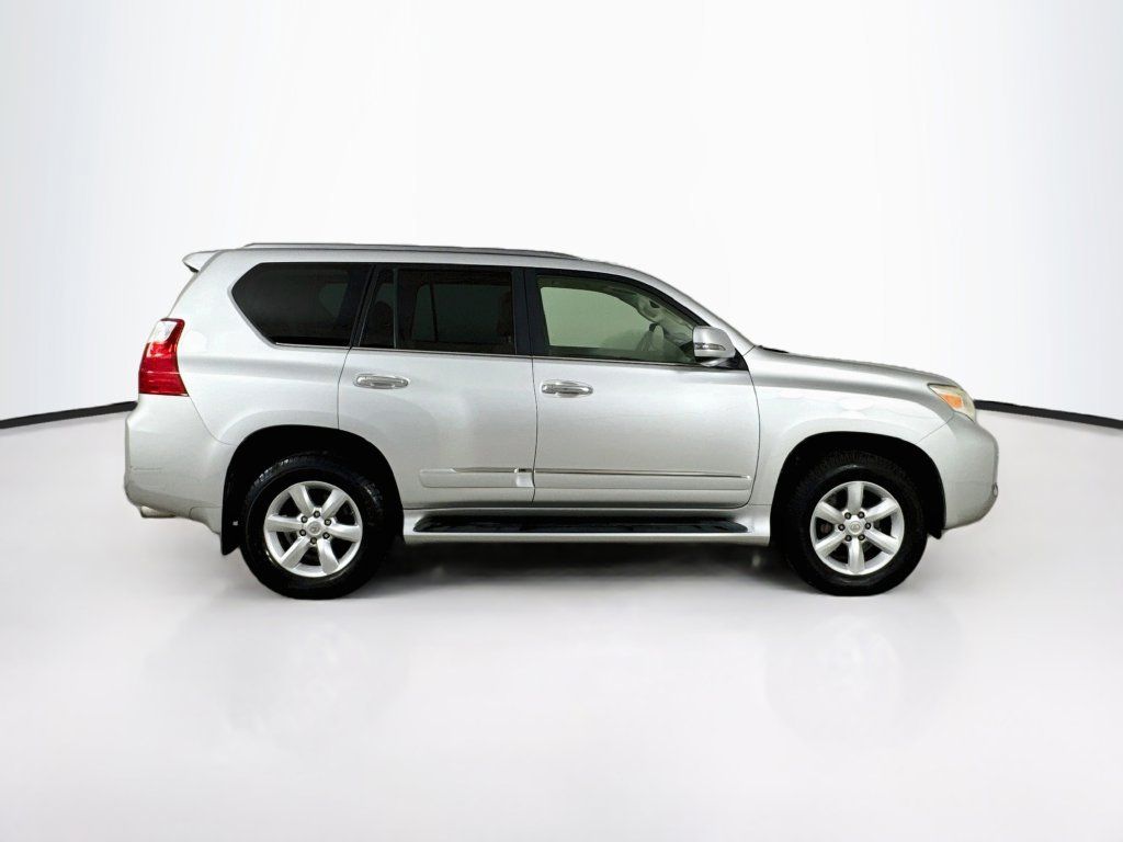 Used 2013 Lexus GX 460 w/ Comfort Plus Pkg AWD/4WD image 9