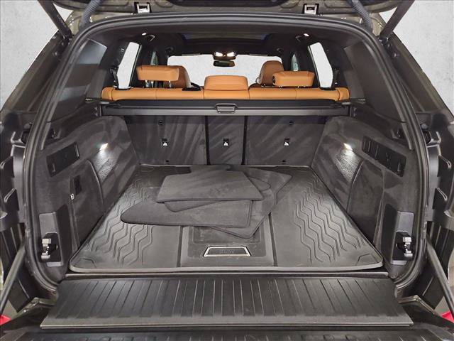Used 2026 BMW X5 xDrive40i w/ Executive Package AWD/4WD image 6