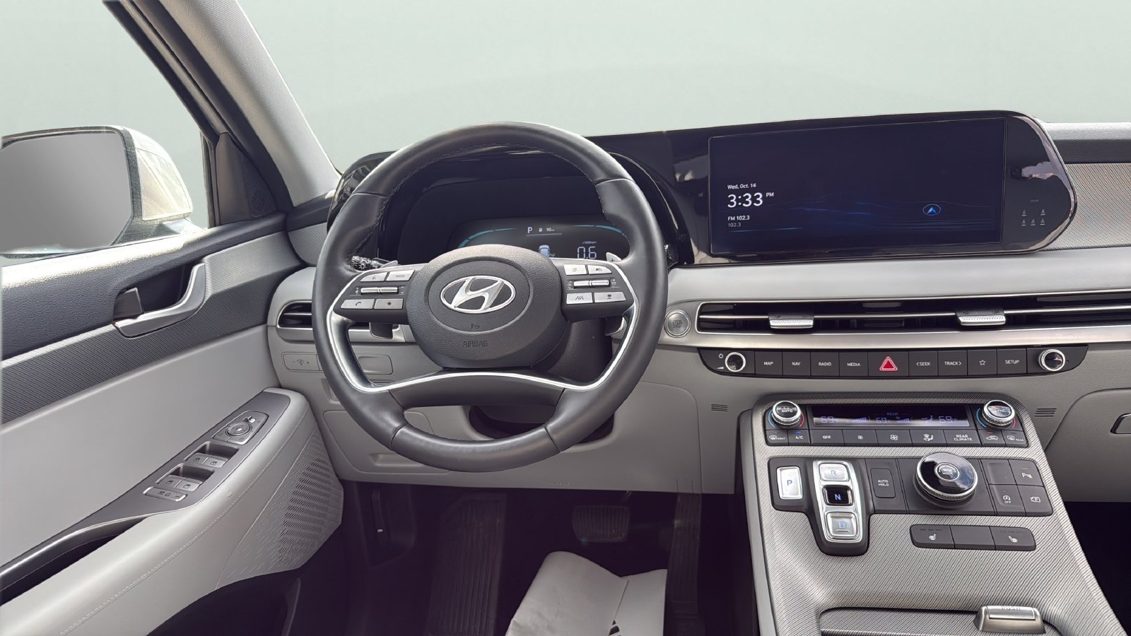 Used 2025 Hyundai Palisade SEL FWD image 12