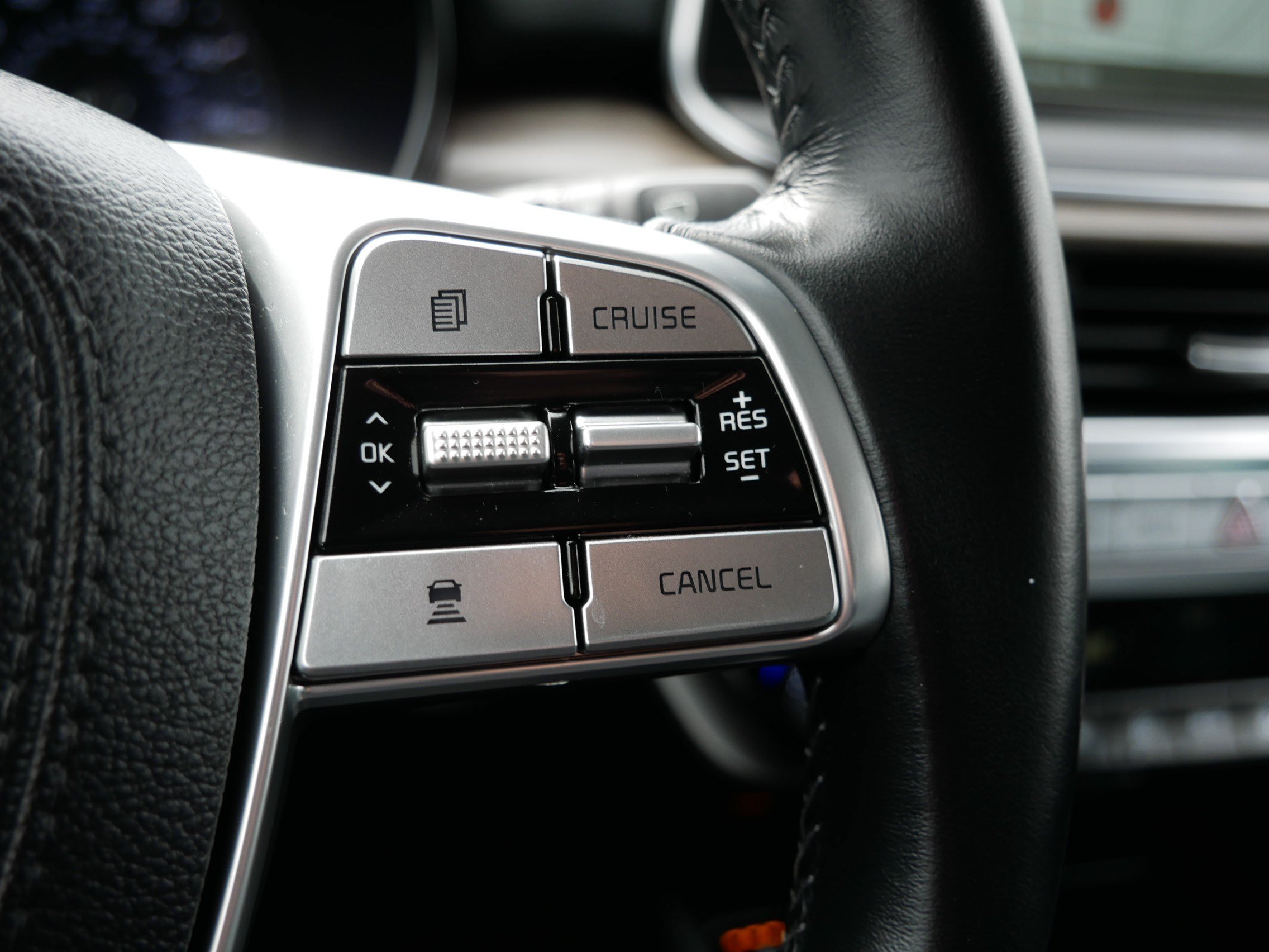 Used 2022 Kia Telluride EX w/ EX Premium Package FWD image 29