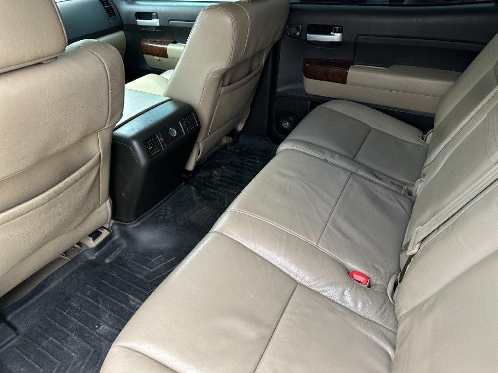 Used 2011 Toyota Tundra Limited w/ Memory Pkg AWD/4WD image 11