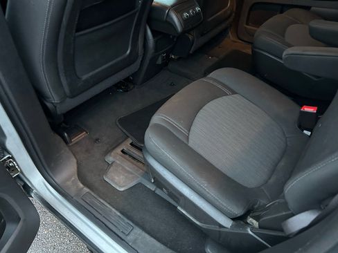 Used 2014 Chevrolet Traverse LT w/ All-Star Edition image 9