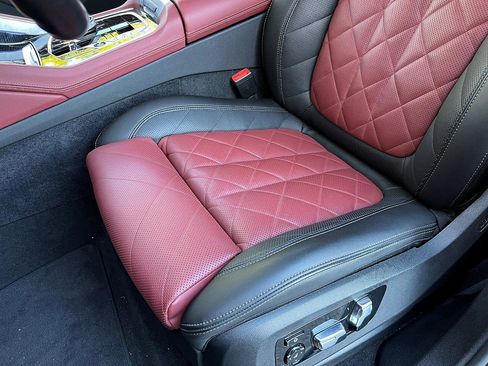 Used 2024 BMW X6 M60i w/ Executive Package image 21