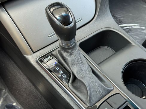 Used 2015 Hyundai Sonata Sport w/ Option Group 03 FWD image 27