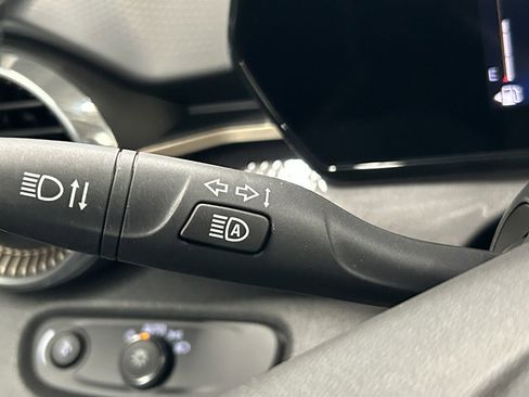 Used 2024 Chevrolet Trax ACTIV w/ Driver Confidence Package image 23