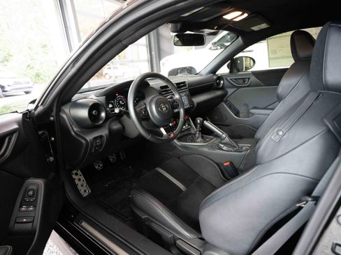 Used 2024 Toyota GR86 Premium w/ Performance Package RWD image 8