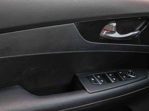 Certified 2023 Kia Forte GT-Line w/ GT-Line Premium Package image 15