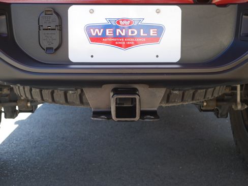 Used 2020 Jeep Gladiator Rubicon AWD/4WD image 25