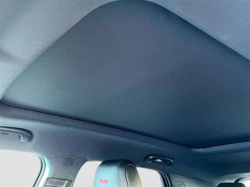 Used 2024 Chevrolet TrailBlazer RS w/ Convenience Package image 22